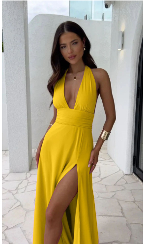 VM – Halterneck Maxi Jurk met Open Rug en Split