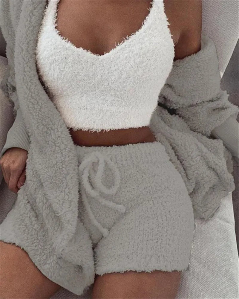 VM – 3-Delige Pyjamaset van Fluweel met Crop Top, Vest & Short – Dames