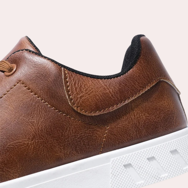 VM – Stoere Casual Herenschoenen met Dikke Zool – Zwart