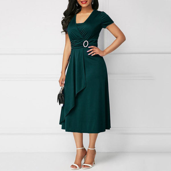 VM – Elegante Midi Jurk met Flatterende Pasvorm