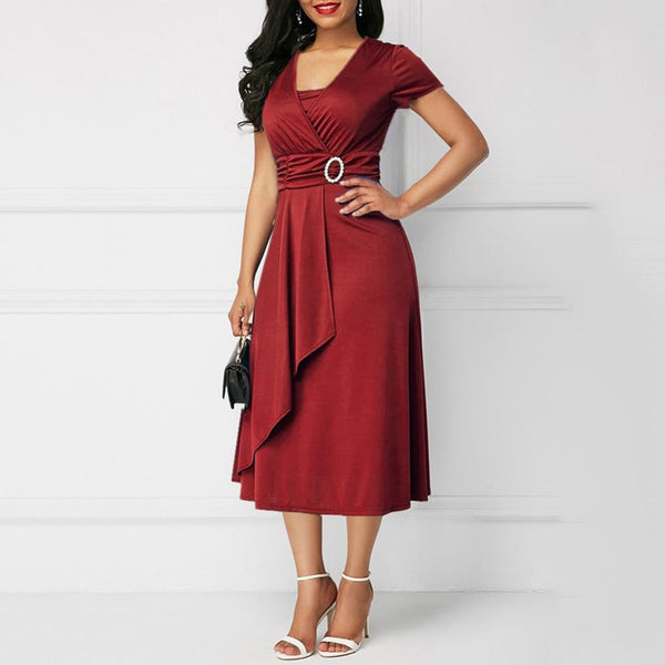 VM – Elegante Midi Jurk met Flatterende Pasvorm