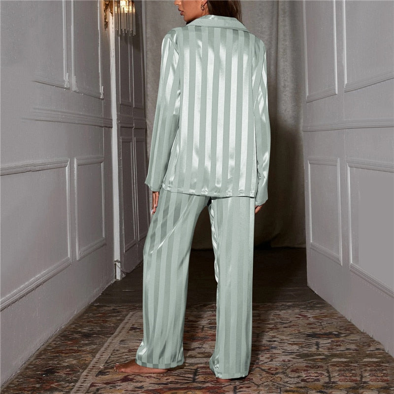 VM  – Zijden Pyjama voor Dames met Luxe Comfort