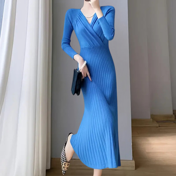 VM – Gebreide Midi Jurk met Elegante Pasvorm