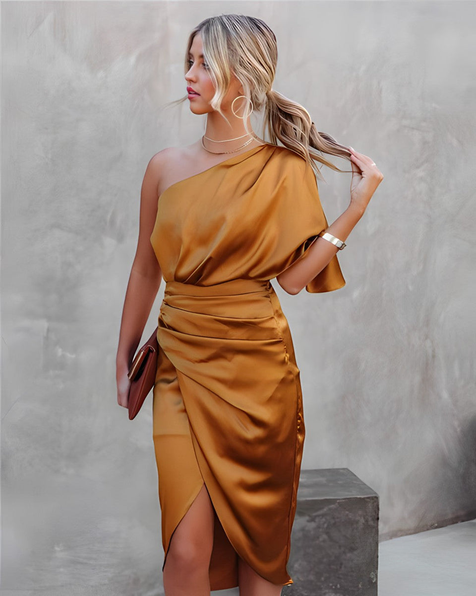 VM – Elegante Zijden Jurk met Luxe Uitstraling